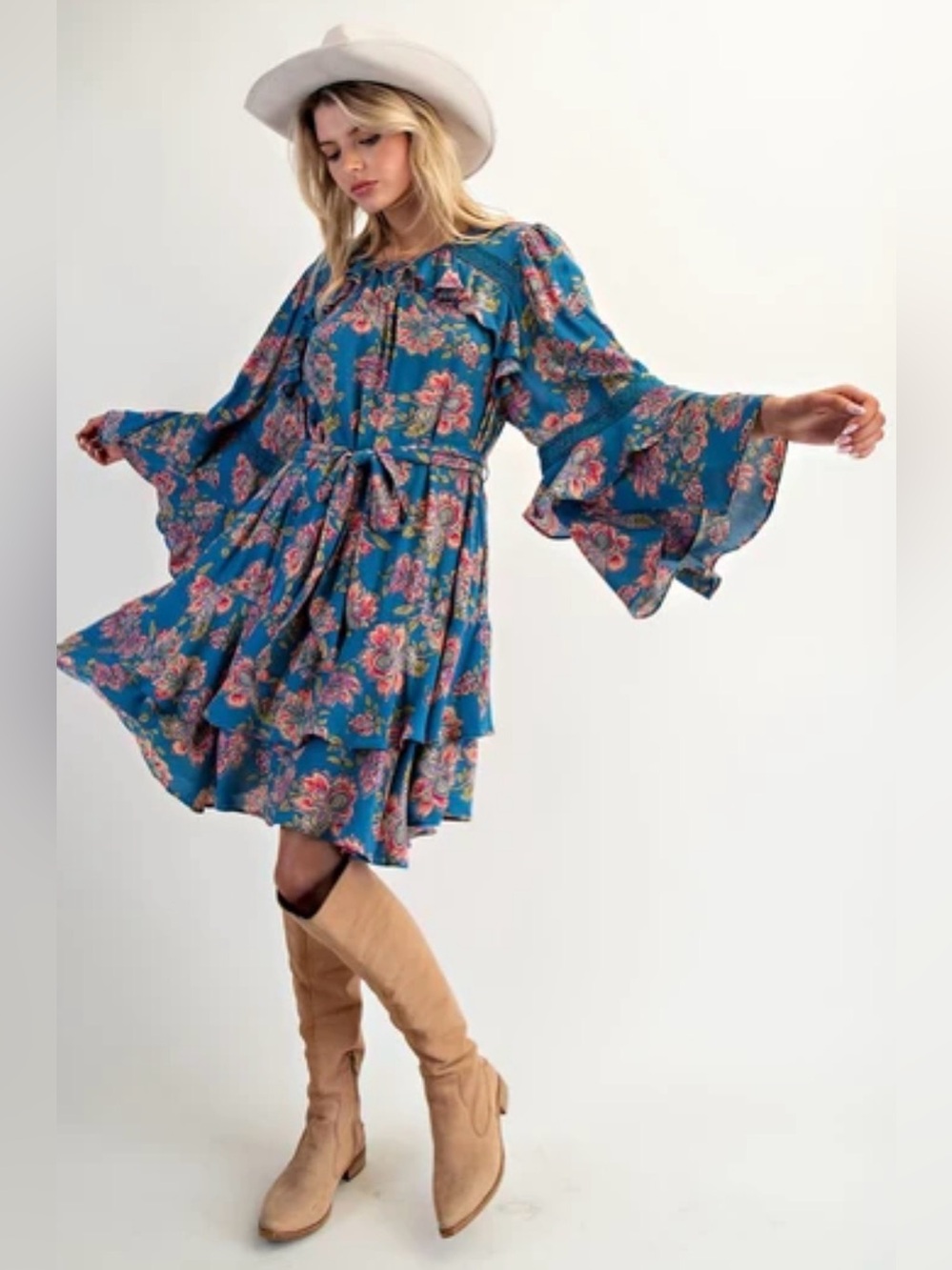 Easel Floral Print Mini Dress in Teal